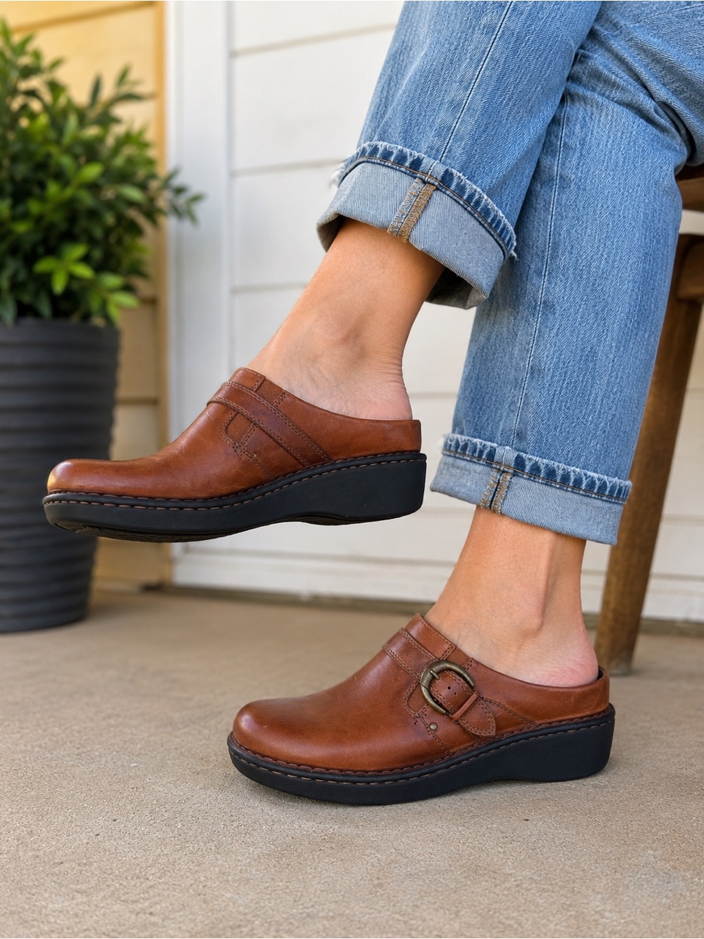 Earth Spirit Leather Clogs Mules Women’s Us 10 Brown Comfort Slip-On Shoes